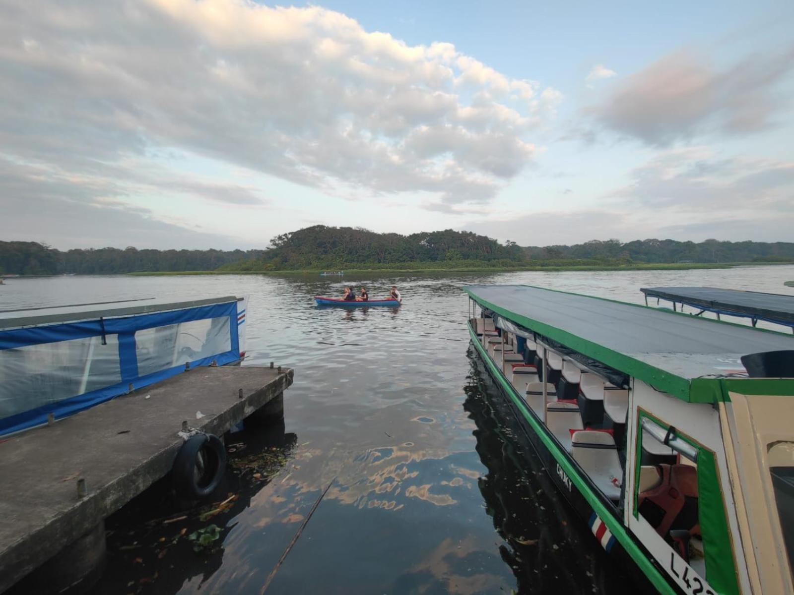 Апартаменты Tortuguero Casa De Playa Green House Экстерьер фото